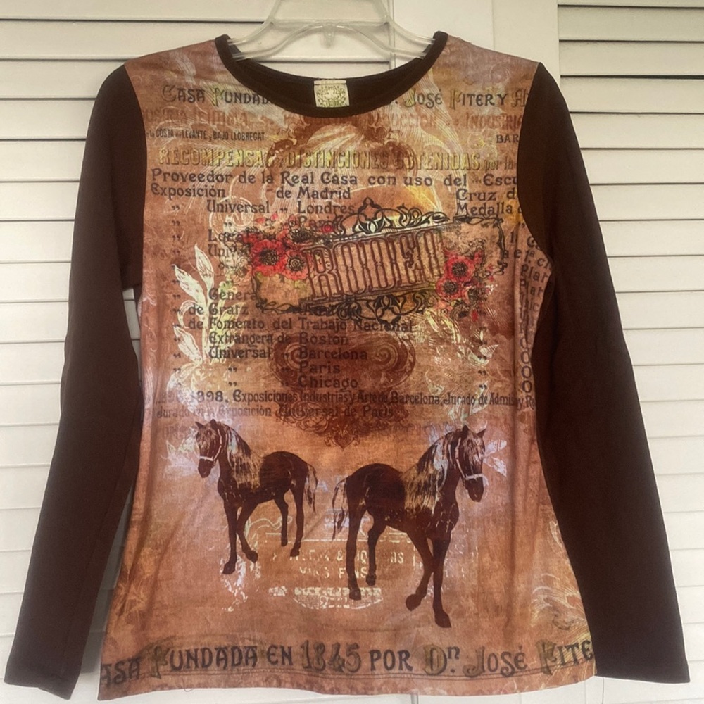 Long sleeve horse and rodeo patterned blouse